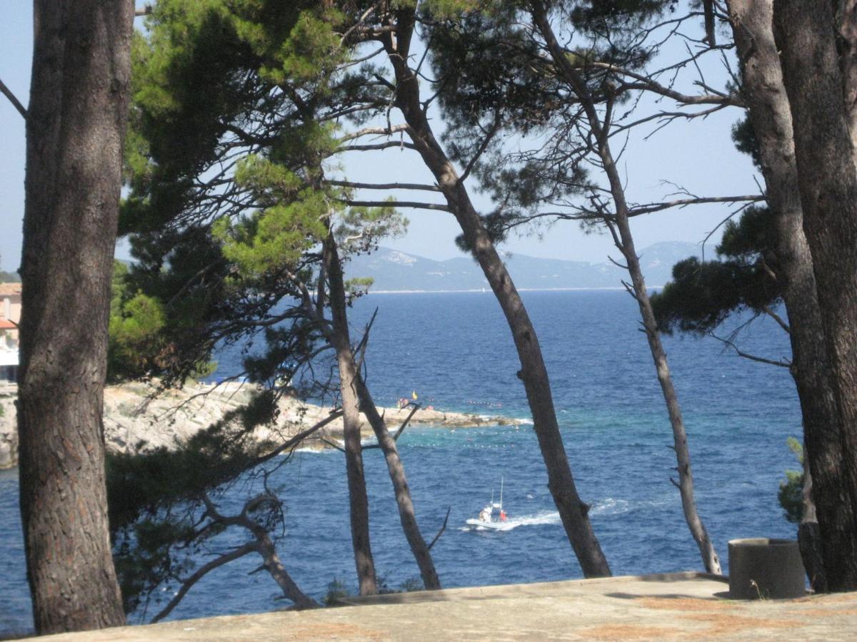 Apartments Veli Losinj Exterior photo