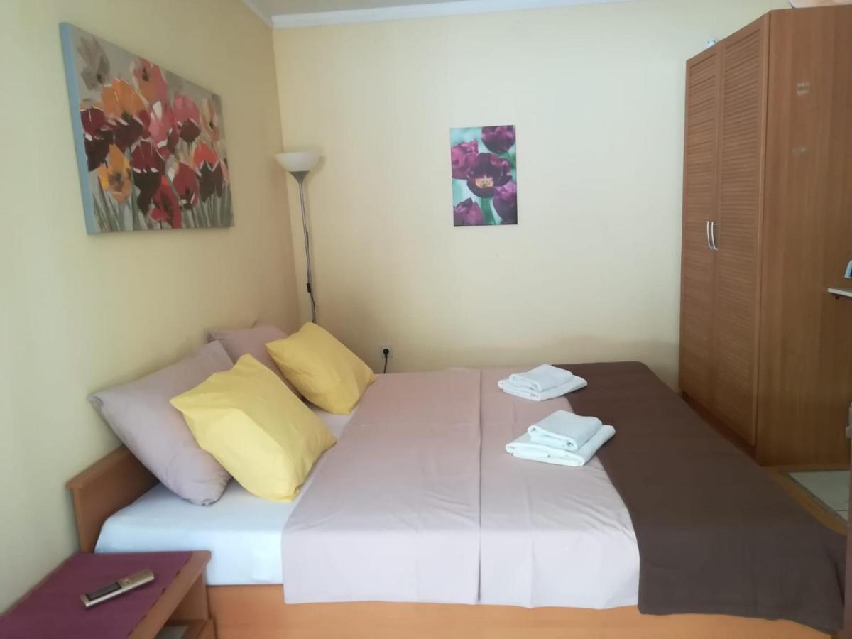 Apartments Veli Losinj Exterior photo