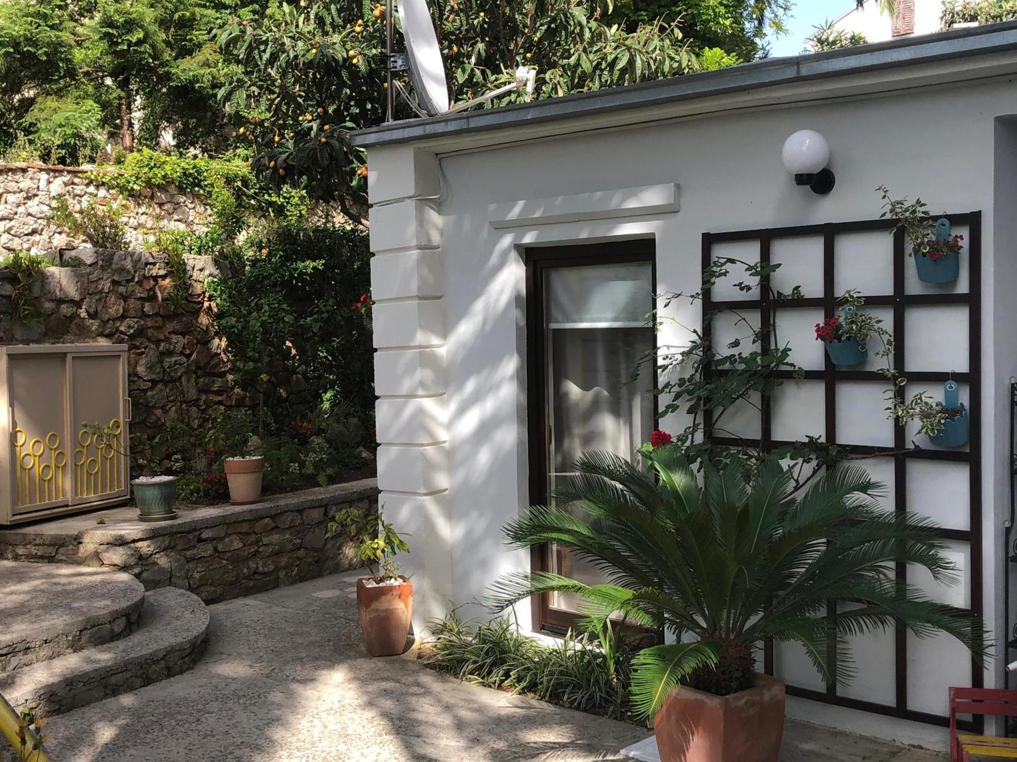 Apartments Veli Losinj Exterior photo