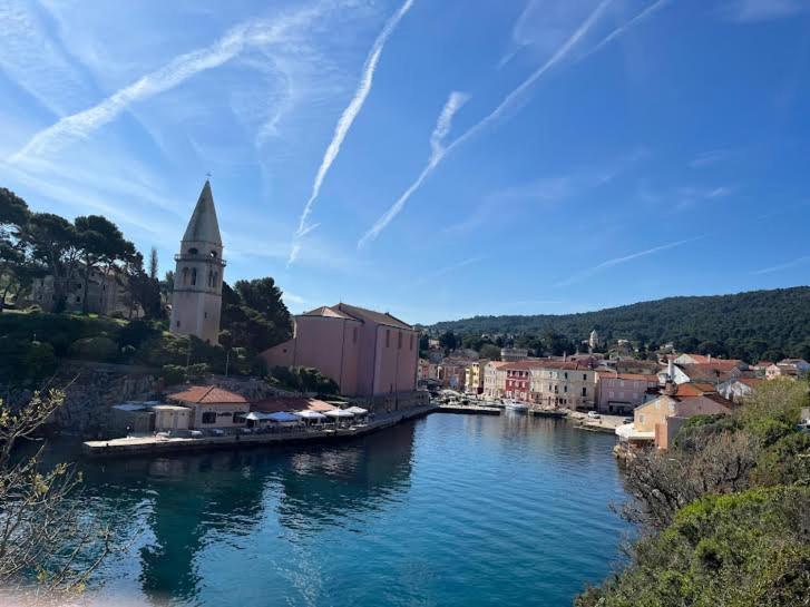 Apartments Veli Losinj Exterior photo